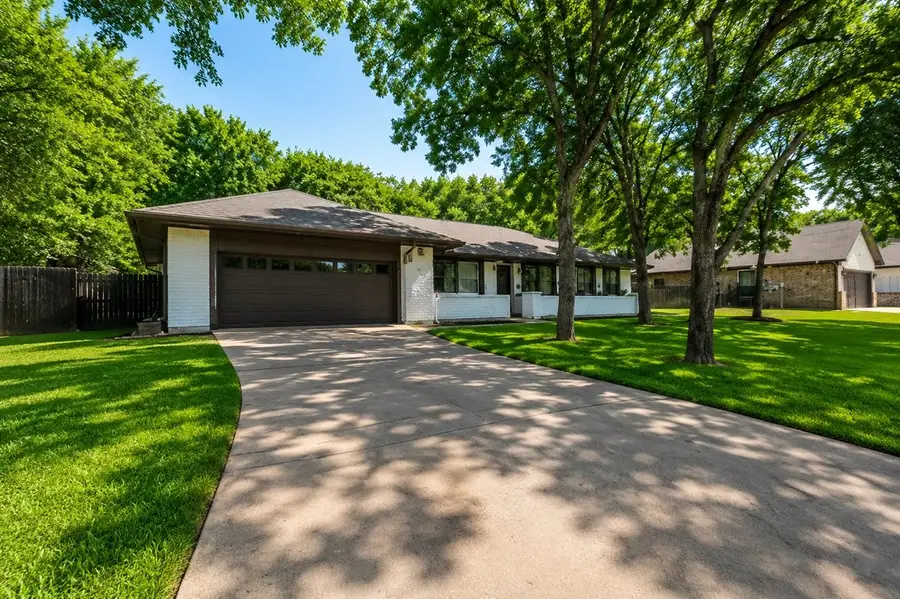 1416 Cheyenne Trail, Granbury, TX 76048 - #3