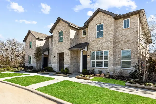 259 Territory Trail #20, Fort Worth, TX 76120