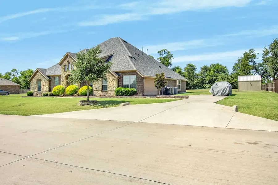 1111 Yukon Boulevard, Waxahachie, TX 75167 - #2