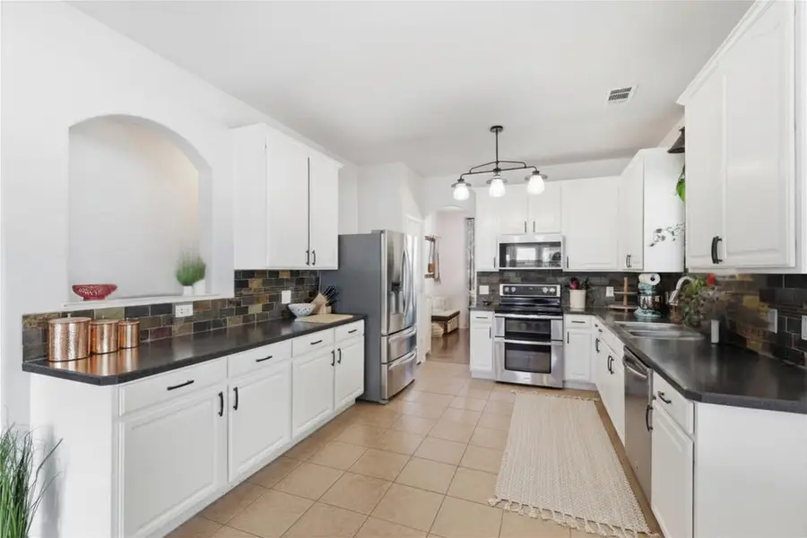 5016 Pebble Beach Trail, Denton, TX 76208 - #2