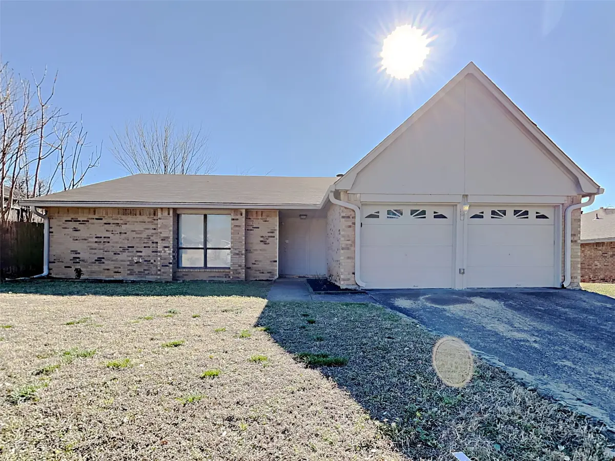 3404 Vine Ridge, Bedford, TX 76021 - #1
