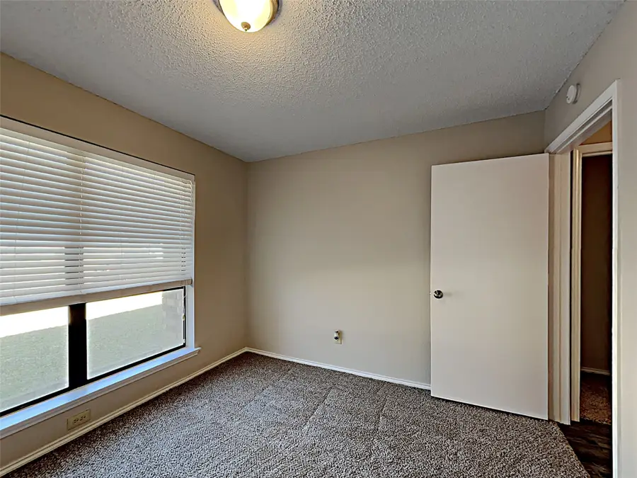 3404 Vine Ridge, Bedford, TX 76021 - #2