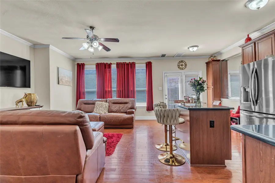 5035 Barcelona Trail, Grand Prairie, TX 75052 - #2