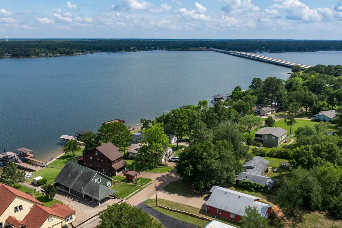 138 Pin Oak Drive, Mabank, TX 75156 - #1