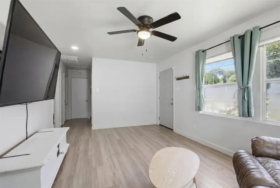 4410 S Ewing Avenue, Dallas, TX 75216 - #2
