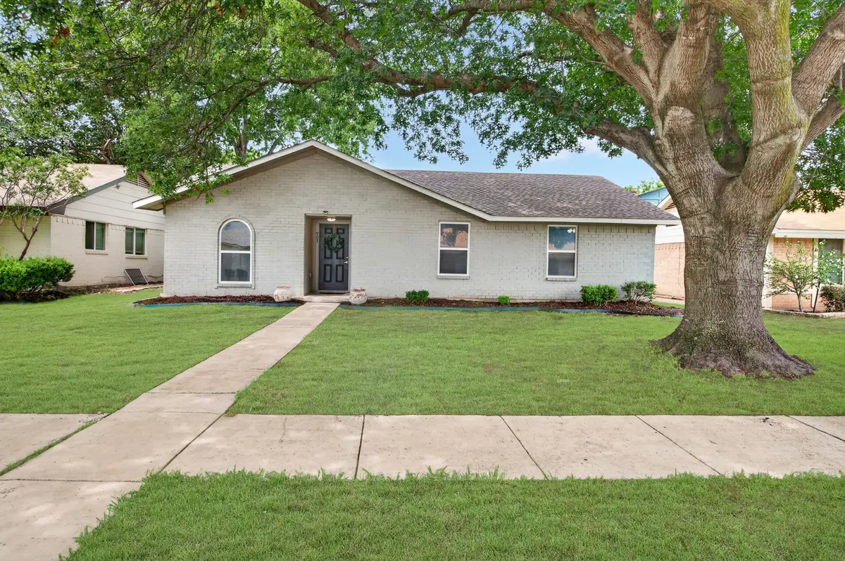 903 Grassy Glen Drive, Allen, TX 75002 - #1