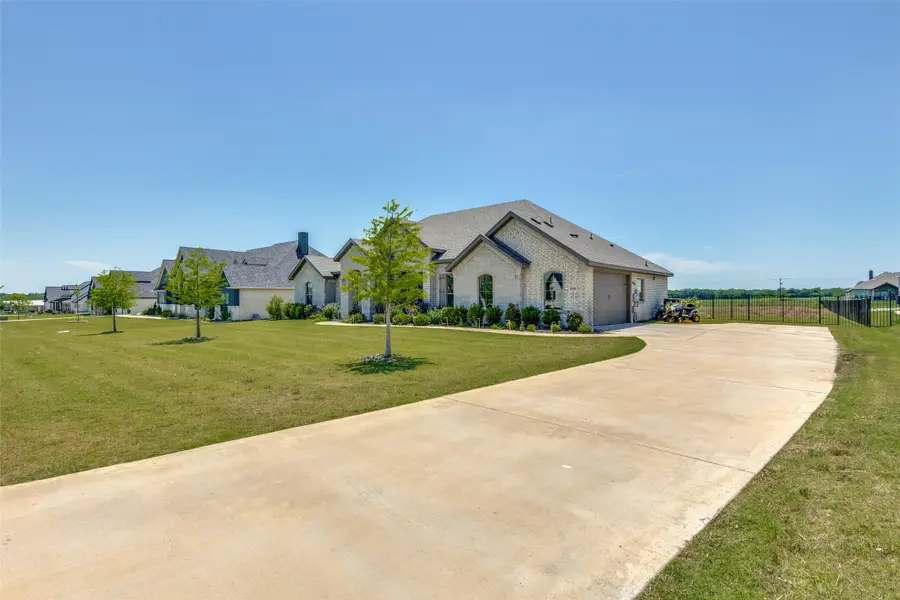 9240 Dove Hollow Road, Justin, TX 76247 - #3