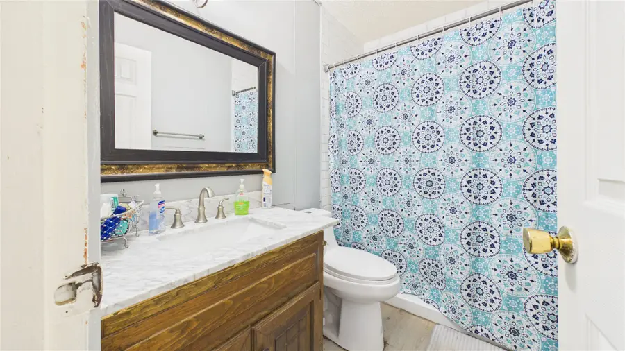 9308 Gary Avenue Avenue, Lubbock, TX 79423 - #3