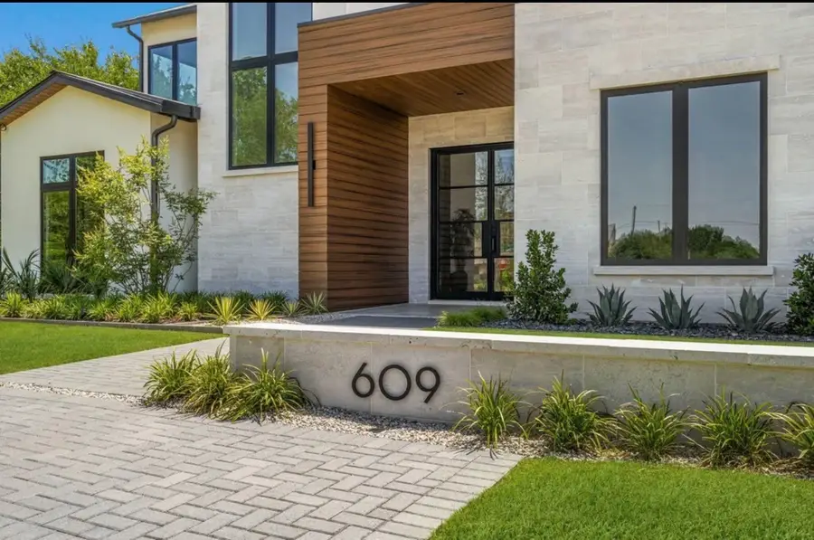 609 Pemberton Drive, Southlake, TX 76092 - #2