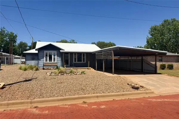 1606 Richards Street, Paducah, TX 79248