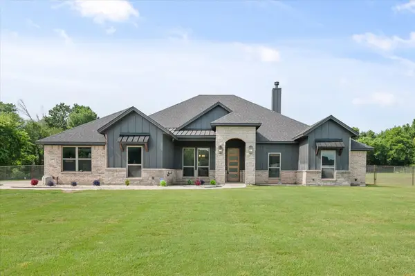 1052 Kessler Road, Weatherford, TX 76087