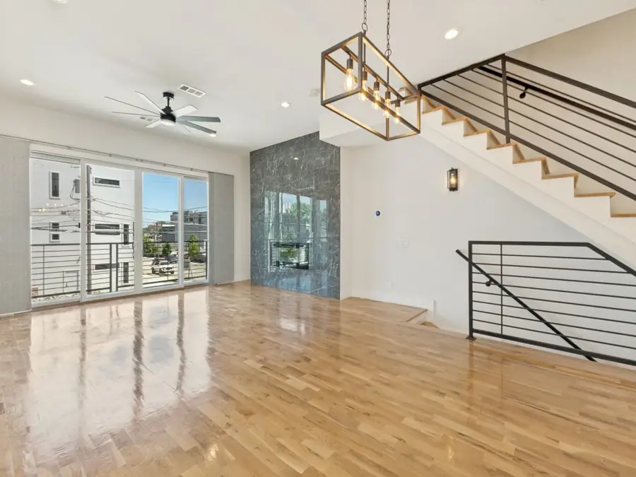 4119 Munger Avenue, Dallas, TX 75204 - #2