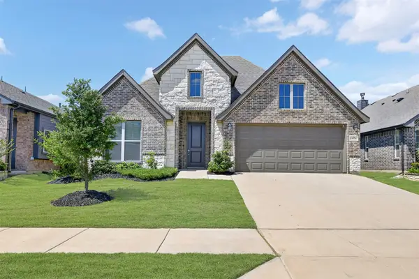 4604 Pentridge Drive, Fort Worth, TX 76036