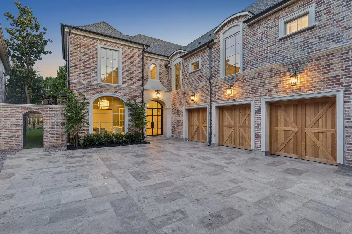 6389 Memorial Drive, Frisco, TX 75034 - #1