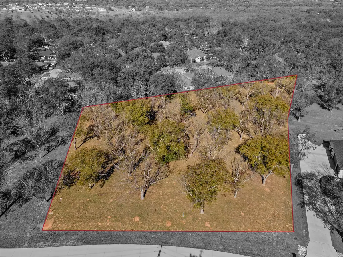 8009 W Landings Road, Granbury, TX 76049 - #1