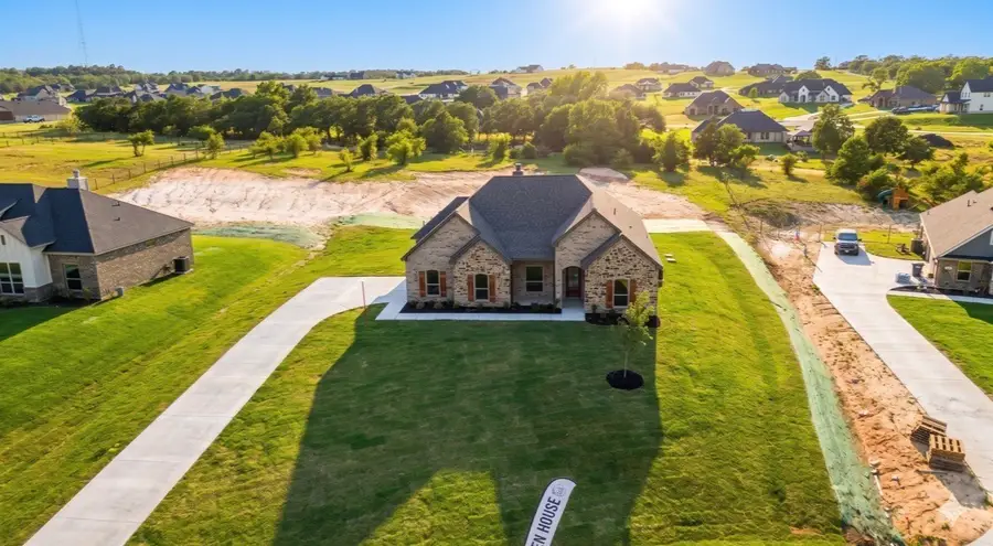 7021 Ranch View Place, Springtown, TX 76082 - #2