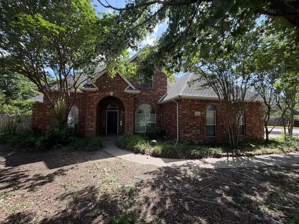 6030 Bentwood Drive, Midlothian, TX 76065