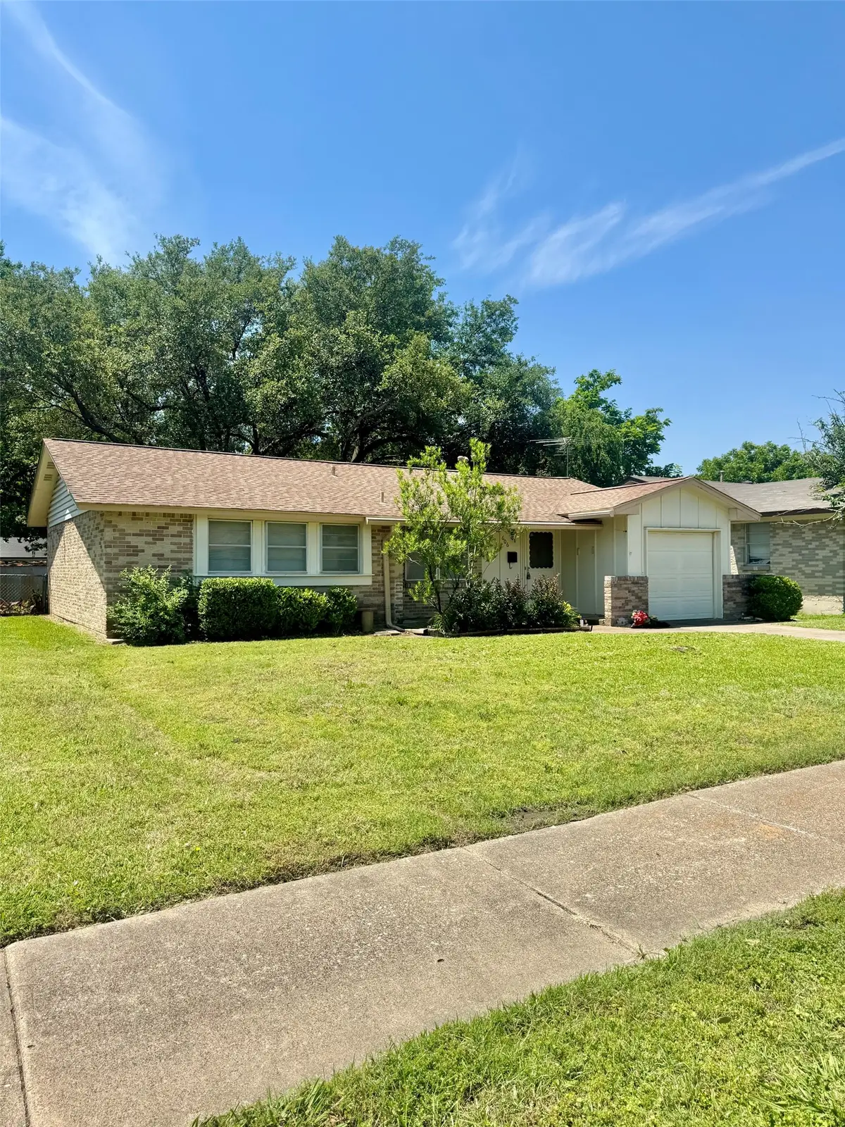 606 Sunset Drive, Garland, TX 75040 - #1