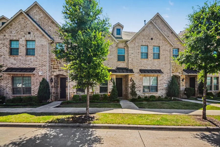 315 Ferndale Street, Lewisville, TX 75056 - #2