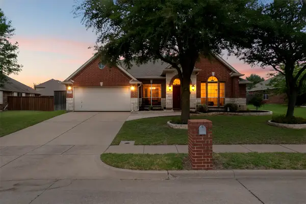 5209 Medallion Court, Midlothian, TX 76065