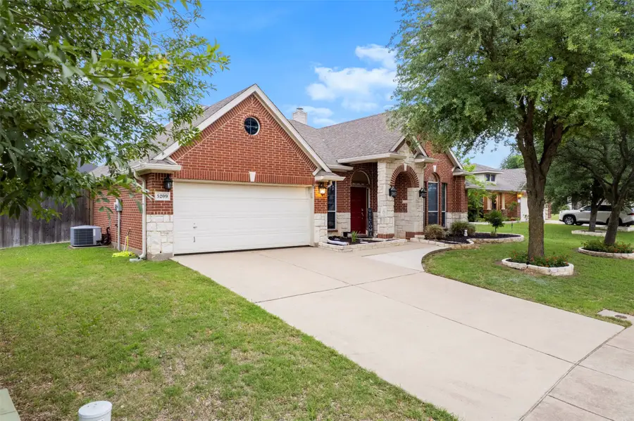 5209 Medallion Court, Midlothian, TX 76065 - #2