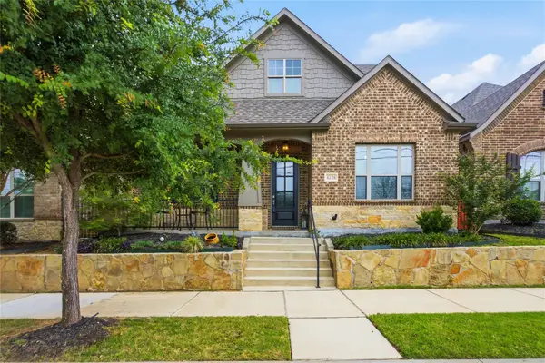 8228 Odell Street, North Richland Hills, TX 76182