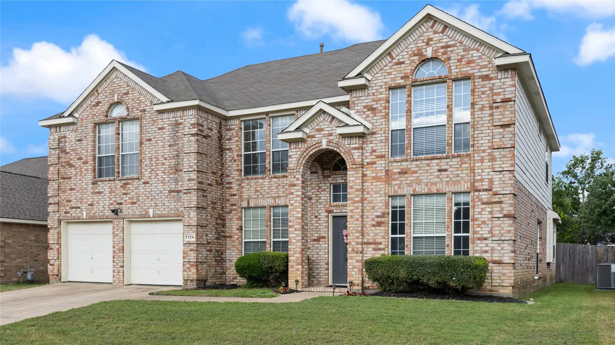 7724 Brook Meadow Lane, Fort Worth, TX 76133 - #1