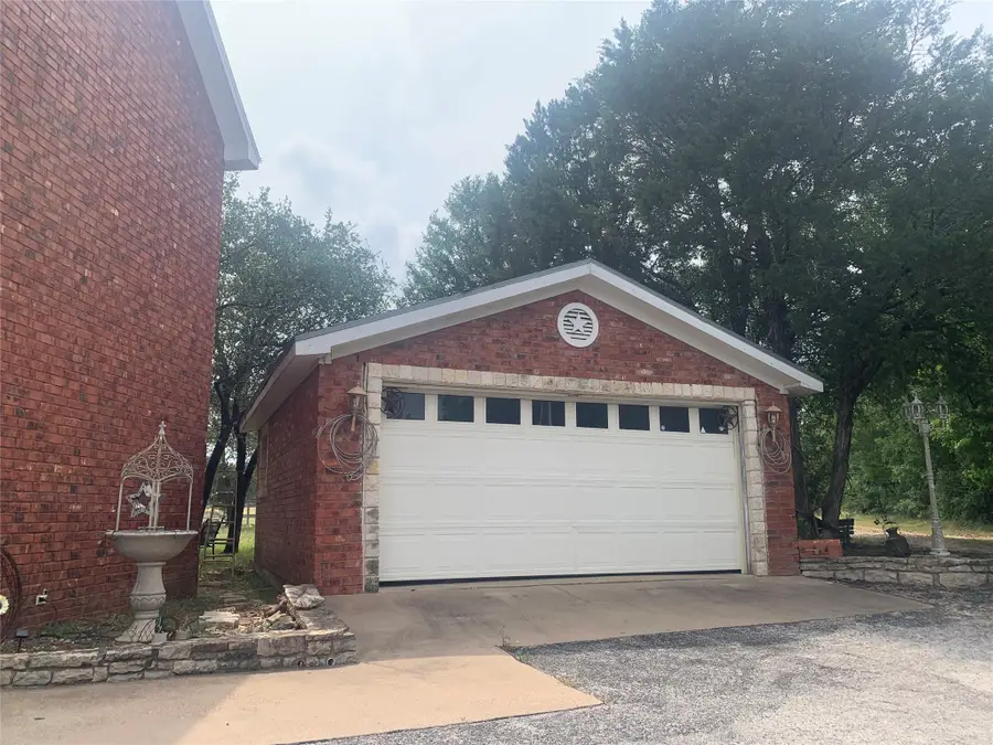 1980 Compass, Bluff Dale, TX 76433 - #2