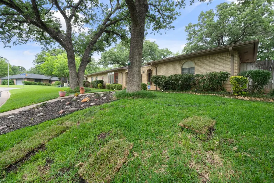 2801 Valparaiso Trail, Arlington, TX 76017 - #2