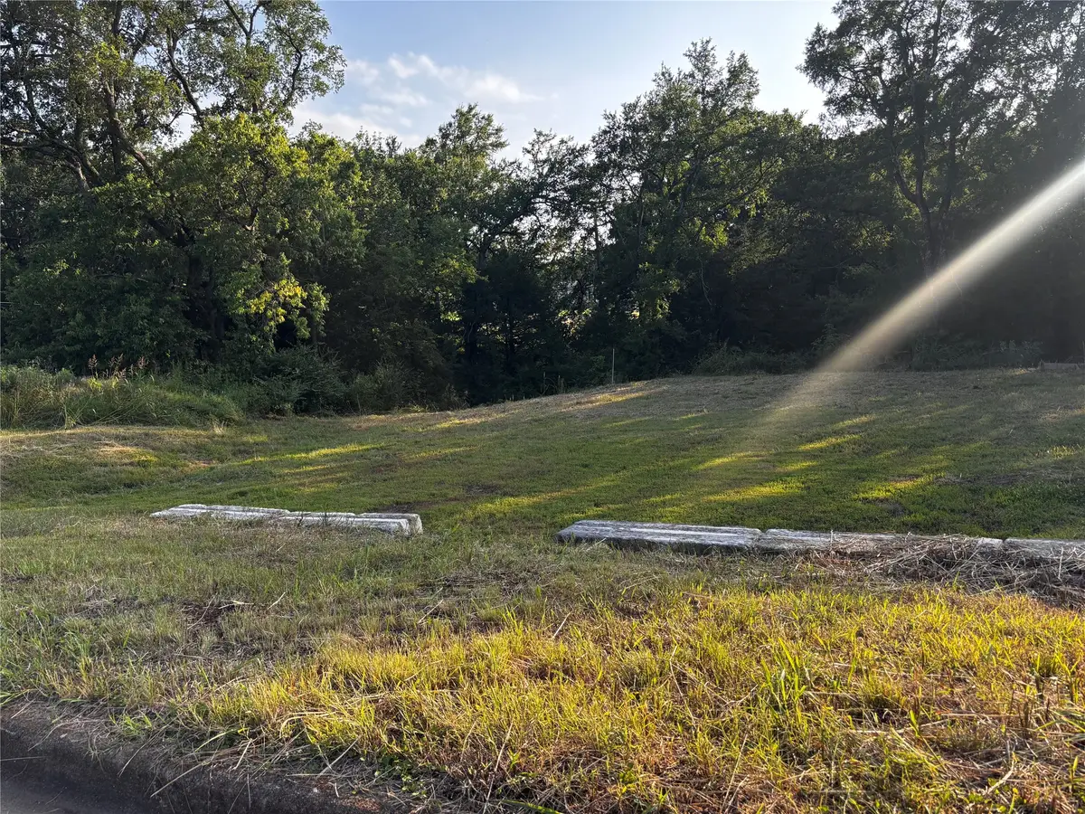 13 Geraldine Lane, Denison, TX 75020 - #1