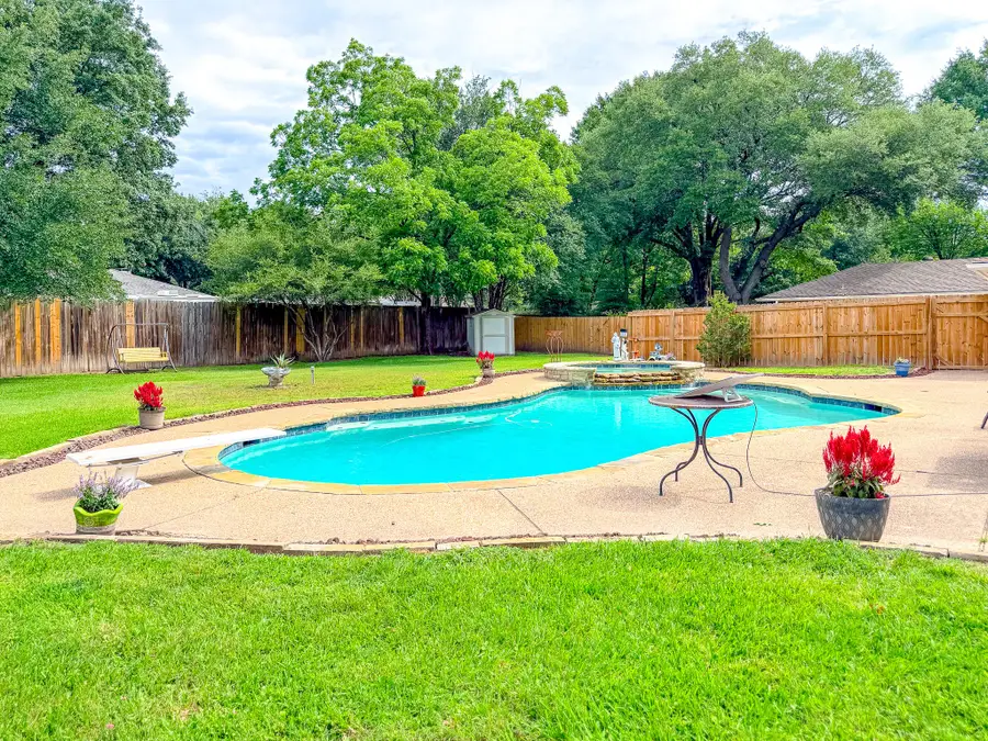 1604 Crestmont Avenue, Corsicana, TX 75110 - #2
