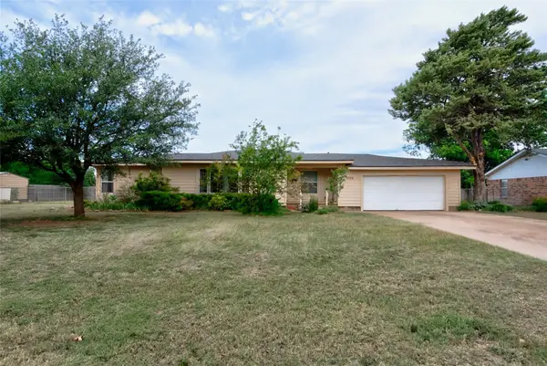 1002 Trundy, Merkel, TX 79536