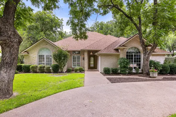 8709 S Monticello Circle, Granbury, TX 76049