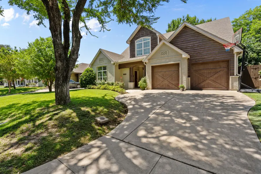 809 Edgefield Road, Fort Worth, TX 76107 - #2