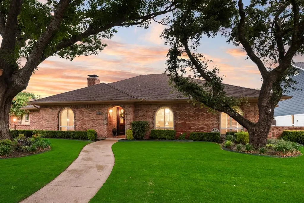 2000 Lake Shore Lane, Plano, TX 75023 - #1