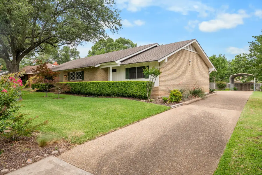 4907 Lake Englewood Drive, Waco, TX 76710 - #3