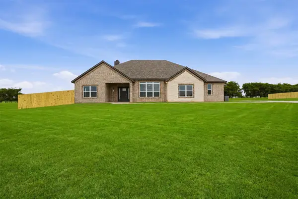 6720 County Road 302, Grandview, TX 76050