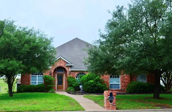 924 Lands End Cove, Hewitt, TX 76643