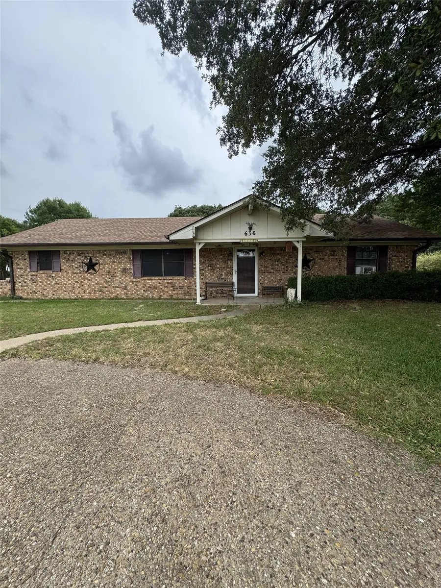 636 E Kempner Street, Mabank, TX 75147 - #2