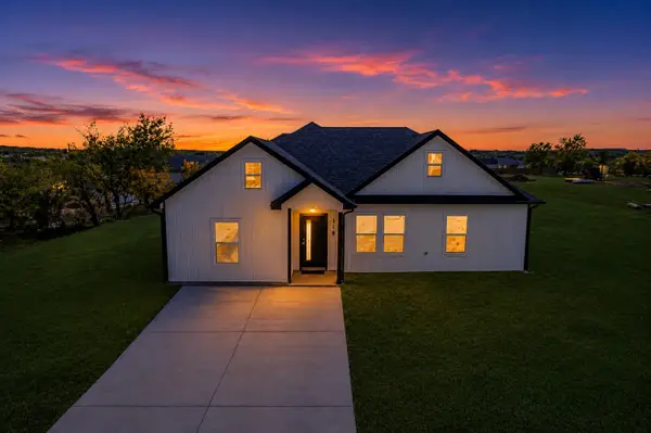 120 Brookview Drive, Bridgeport, TX 76426