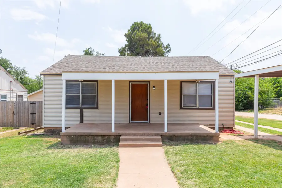 833 S 17th Street, Abilene, TX 79602 - #2