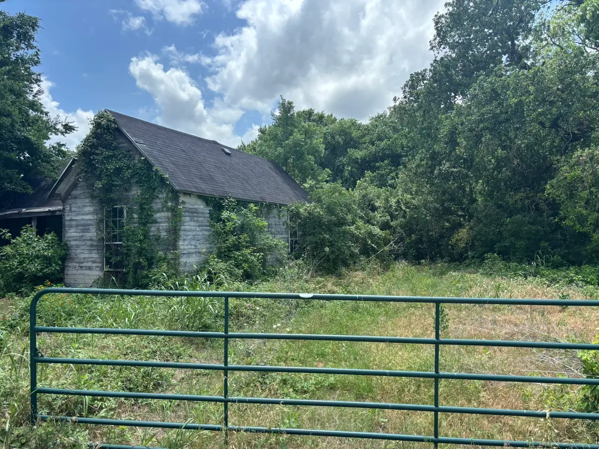 12999 Gholson Road, Gholson, TX 76705 - #1