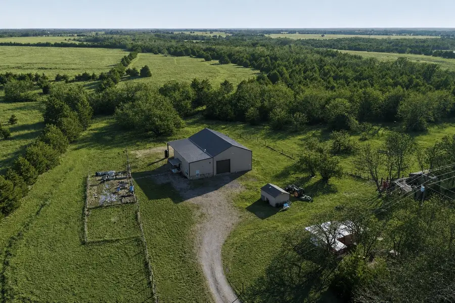 2800 County Road 2905, Dodd City, TX 75438 - #3