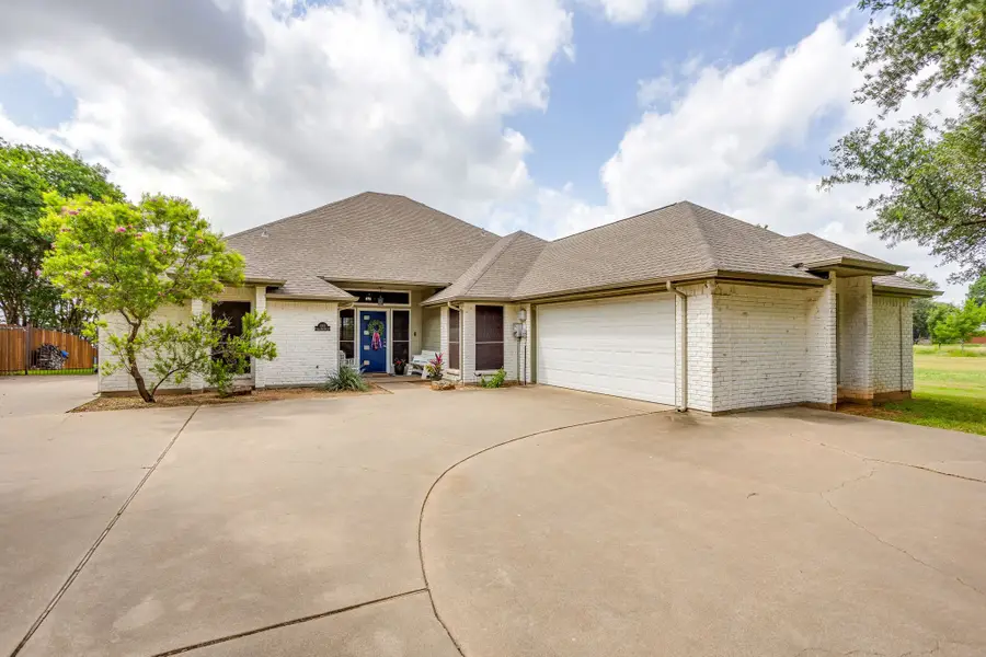 103 Casas Del Sur Street, Granbury, TX 76049 - #3
