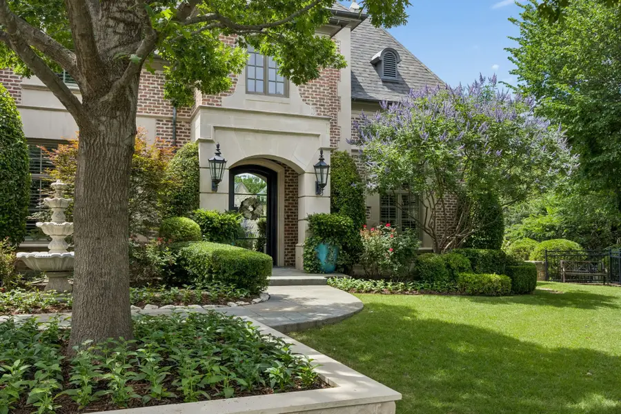 45 Kennington Court, Dallas, TX 75248 - #2