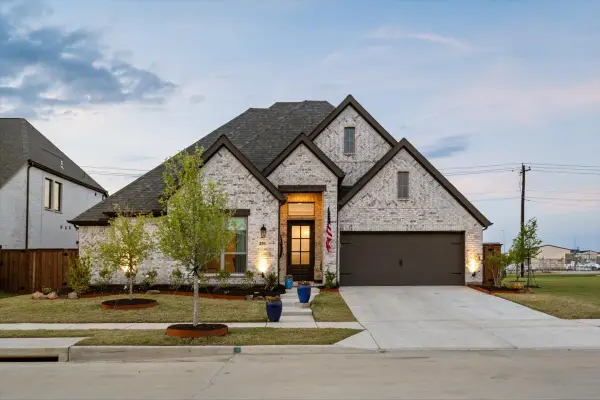 201 Barn Swallow Drive, Celina, TX 75009