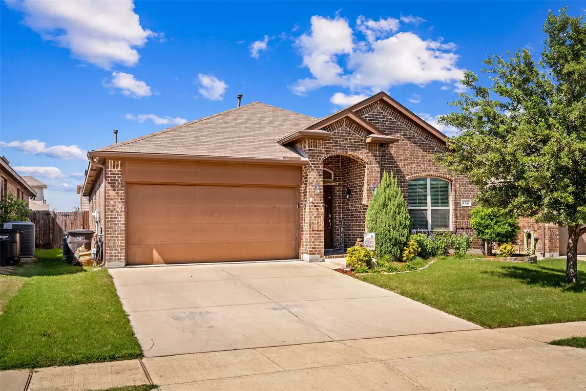 1737 Kachina Lodge Road, Fort Worth, TX 76131 - #1