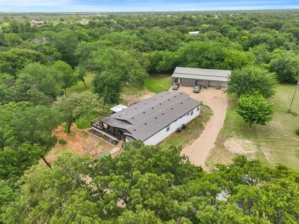 2421 N County Road 810, Alvarado, TX 76009