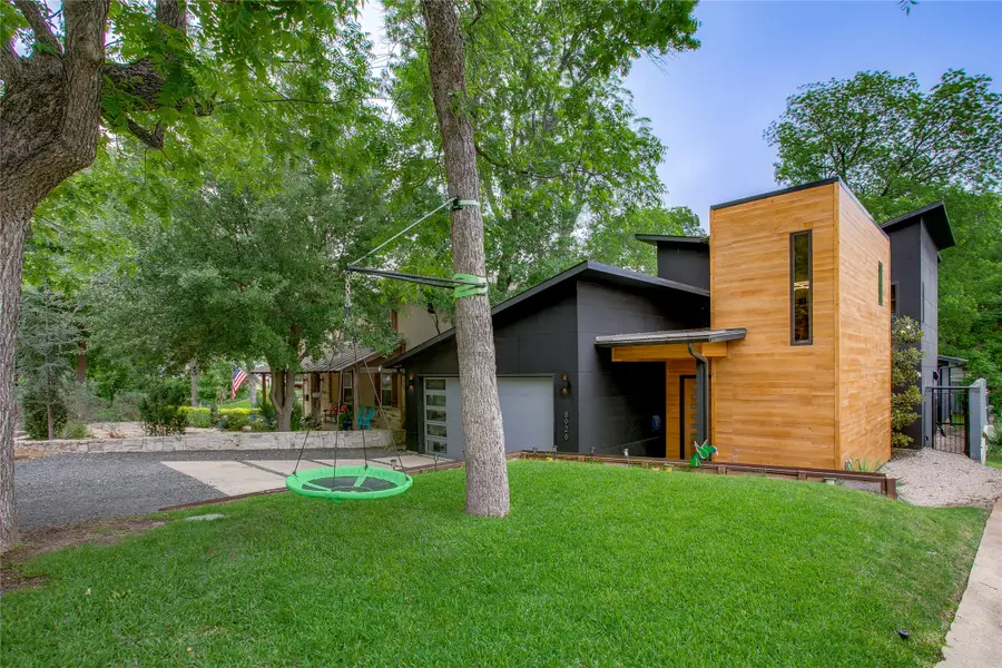 8926 Groveland Drive, Dallas, TX 75218 - #2