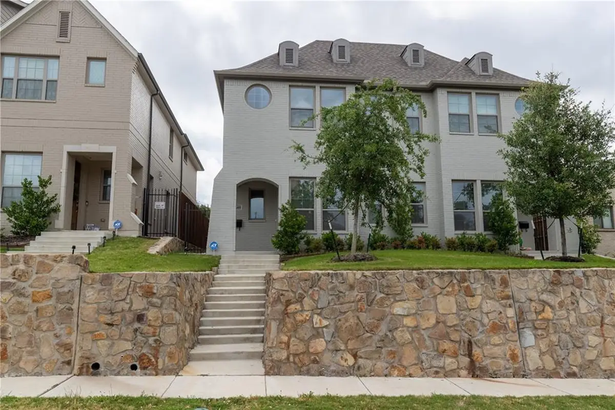 2609 Mccart Avenue, Fort Worth, TX 76110 - #1